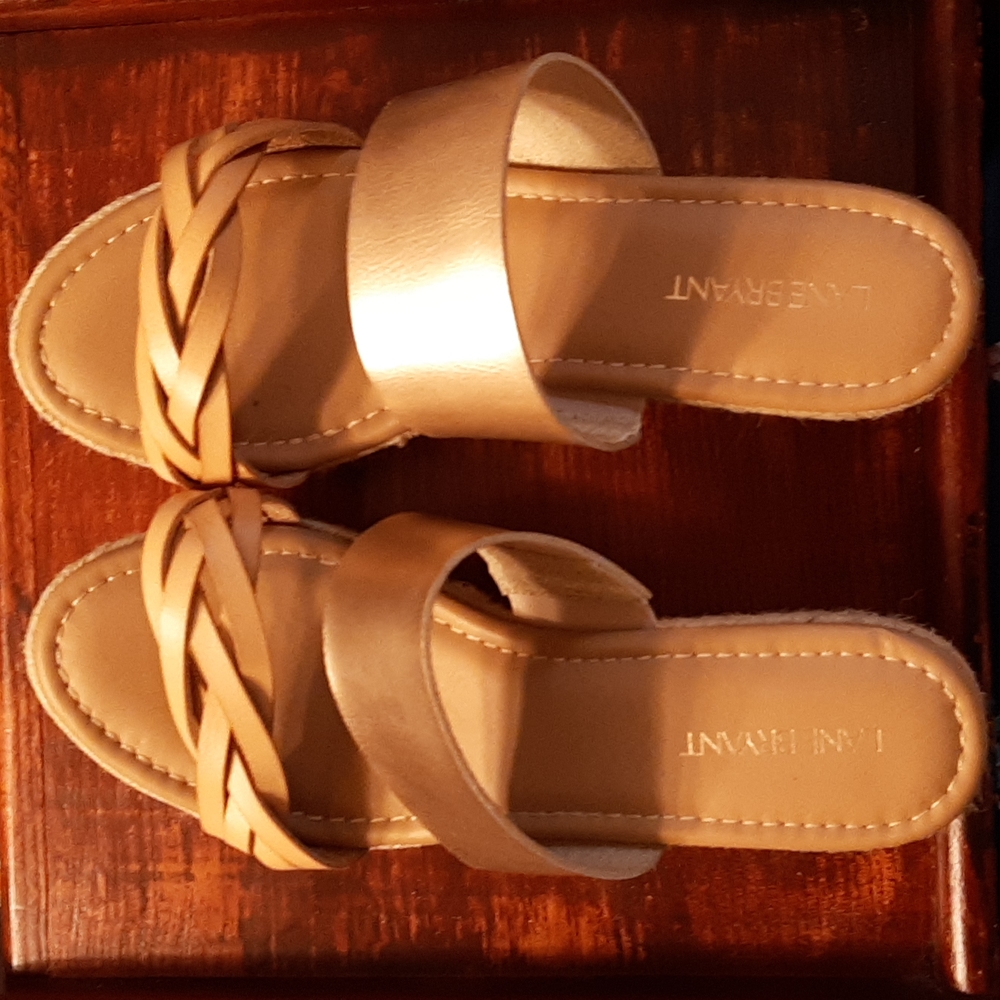 Lane Bryant wedge sandal sz 10W